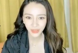 明星娱乐圈吃瓜杨颖是谁,娱乐圈的焦点人物，揭秘她的明星之路